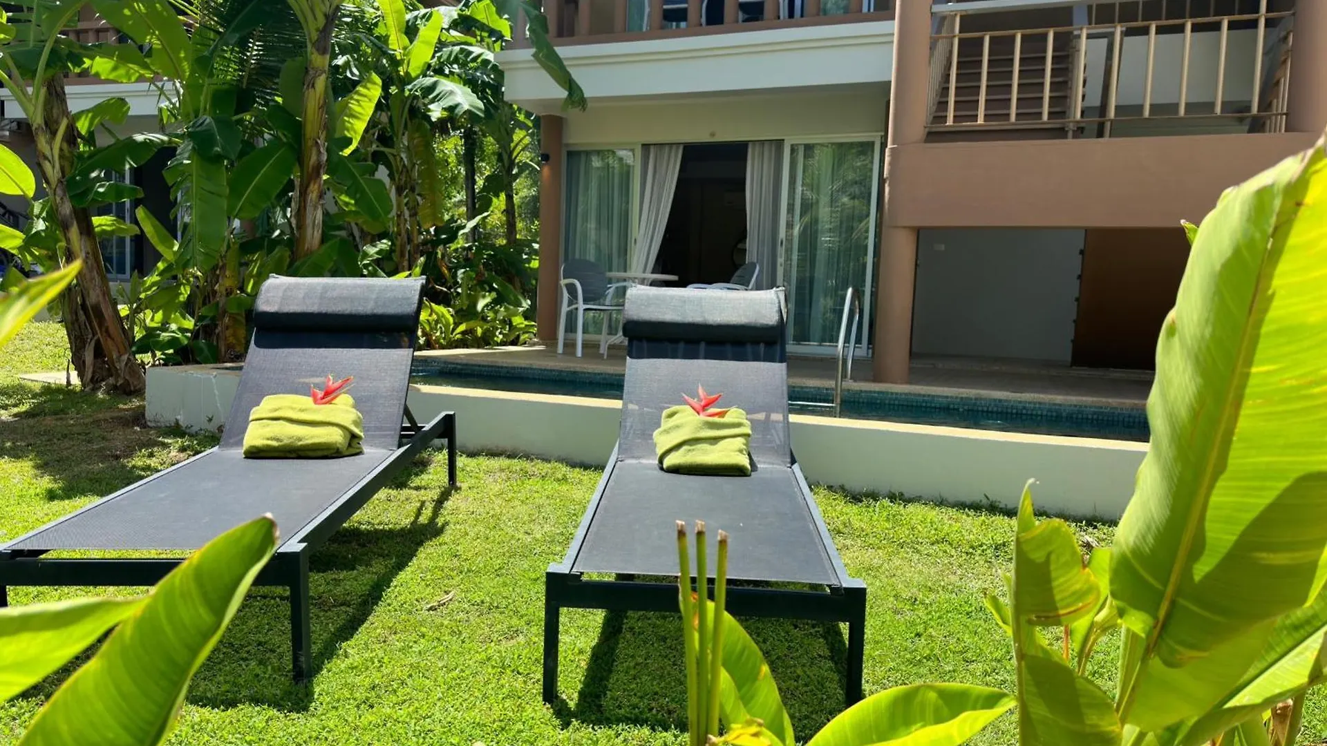 Villa Sakoo Valley Naithon Beach