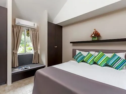 Sakoo Valley Naithon Beach Villa
